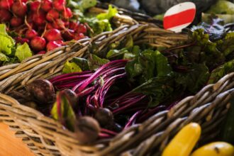 paine proaspata miere si cozonaci in acest weekend la piata volanta din cartierul aviatiei sunt prezenti peste 15 producatori locali 68d3c52105a67