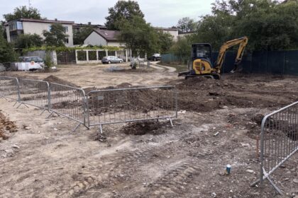 primaria sectorului 6 amenajeaza un nou loc de joaca si un teren de fotbal in militari 68dbb48ca24ad