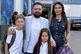 primarul sectorului 5 vlad popescu piedone mesaj la inceput de an scolar succes tuturor elevilor sa fiti increzatori curiosi si sa va pastrati inocenta si veselia 68bea513e905c