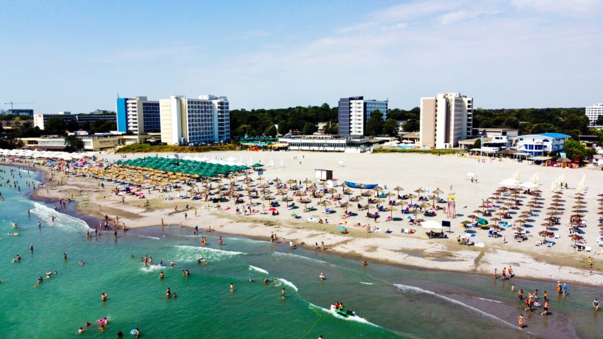 programul litoralul pentru toti a inceput cu succes locurile din hoteluri aproape epuizate inca din prima zi 68b81a7c2ac1c