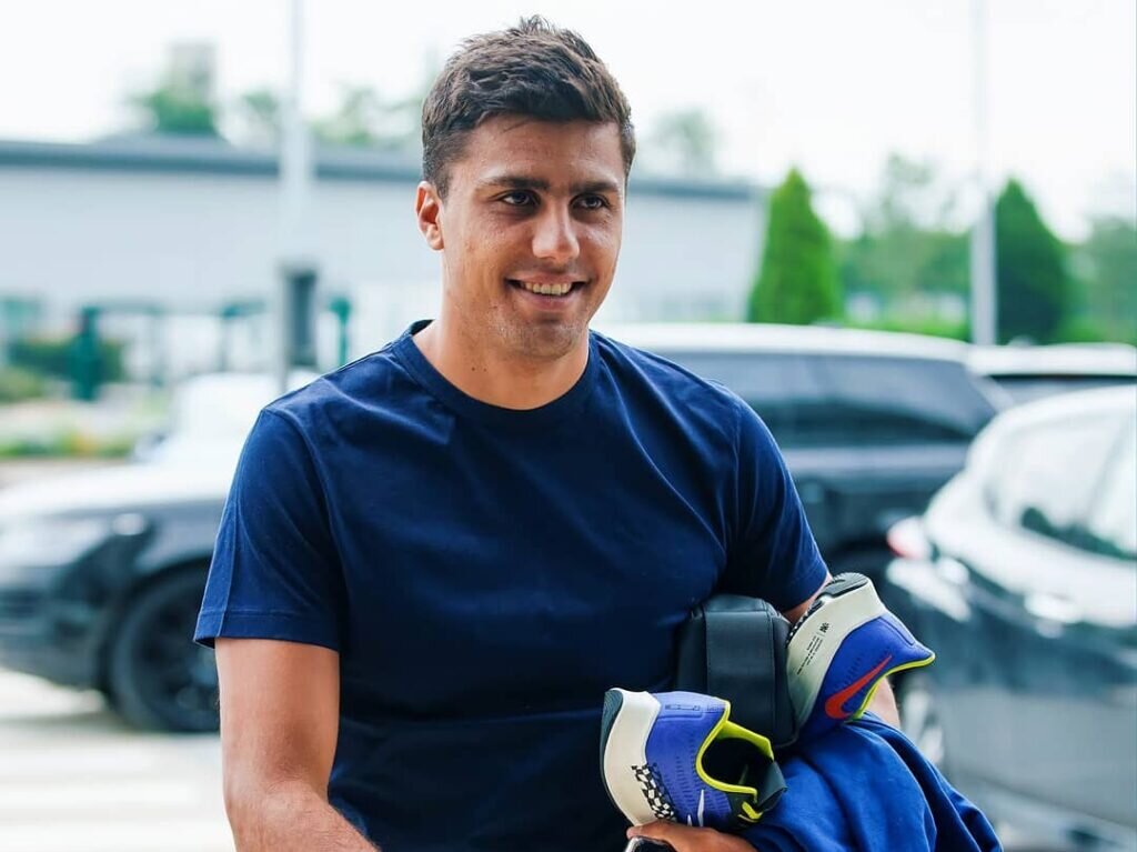 rodri manchester city menajat din cauza durerilor la genunchi 68da918ad486b 1