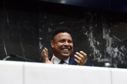 ronaldo pledeaza pentru revenirea lui neymar la nationala braziliei in vederea cm 2026 68d50c33b8e0e