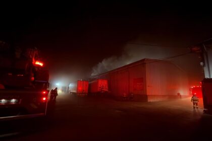 seful garzii de mediu bucuresti despre incendiul din sectorul 2 probabil ca se afla amoniac lichid dar nu stiu exact stocul 68d3018b46693