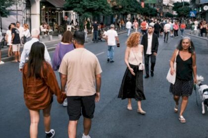 strazi deschise ajunge si pe strada barca in ultimul weekend inainte de inceperea scolii vor fi parade cu personaje din povesti concerte activitati sportive si altele 68bab2f429ac0