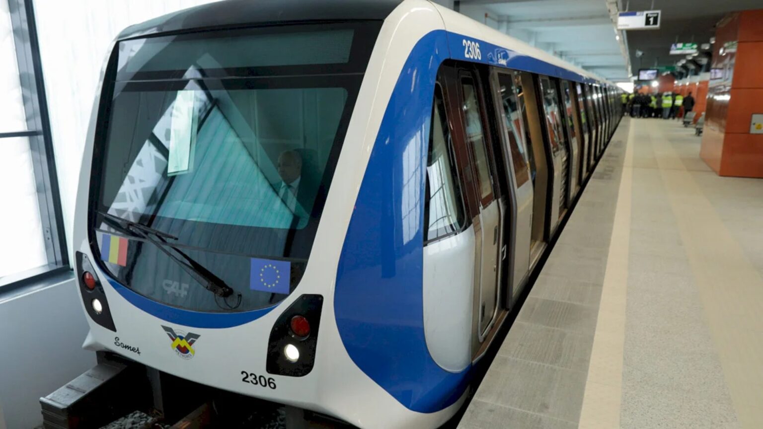 trenuri noi pentru metroul spre otopeni metrorex ar putea lansa licitatia pentru cumpararea lor pana la sfarsitul anului ce se mai intampla pe santierul m6 68db99c672713