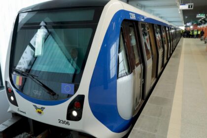 trenuri noi pentru metroul spre otopeni metrorex ar putea lansa licitatia pentru cumpararea lor pana la sfarsitul anului ce se mai intampla pe santierul m6 68db99c672713
