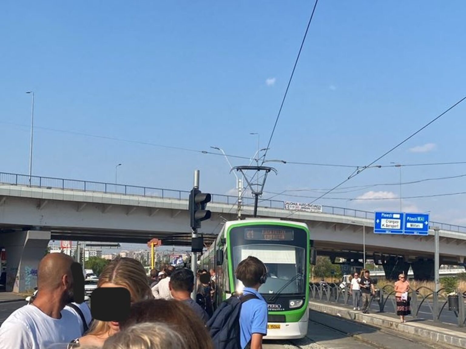 update linia 41 blocata pe soseaua virtutii la pod ciurel stb anunta un incident tehnic pe traseu 68c0411bd4e5e