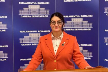 video deputatul de bucuresti mariana varga acuzatii la adresa usr declaratiile liderului usr este un santaj si o presiune indirecta asupra judecatorilor ccr 68d3f8dd79315