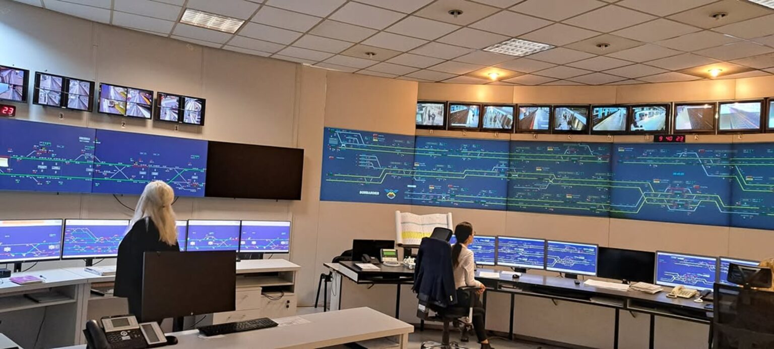 ziua portilor deschise la metrorex sambata putem intra in dispeceratul central al metroului bucurestean dar trebuie sa ne inscriem de acum 68c8155b6a4ba