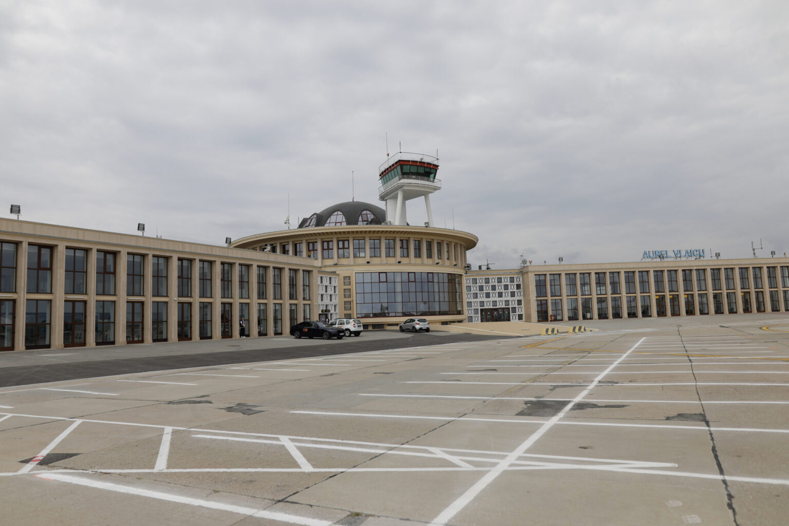 aeroportul baneasa prim pas pentru modernizarea si extinderea cu un nou terminal cnab a lansat o consultare de piata pentru studiul de fezabilitate 68ea6ea754953