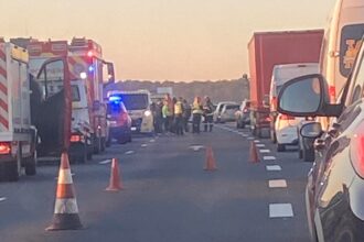 alerta carambol pe a3 autostrada e aproape blocata pe sensul dinspre ploiesti spre bucuresti accidentul in lant produs in zona gruiu 68f5cf0db654c