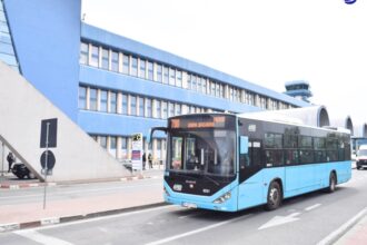 autobuzele liniei stb 780 revin pe traseu in perioada 14 17 octombrie circulatia trenurilor spre aeroportul otopeni se suspenda in acele zile 68ecfa4c63070