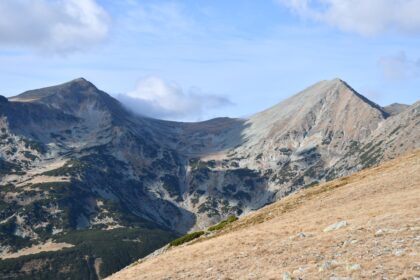 avertisment salvamont hunedoara primii fulgi de zapada in retezat si parang turistii sunt sfatuiti sa verifice prognoza meteo 68dd48746584e 1