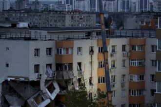 bucurestenii din rahova care au ramas fara gaze dupa explozie mai au de asteptat rebransarea distrigaz anunta ca unele zone raman fara gaze pana la finalizarea anchetei 68f77e4757b53