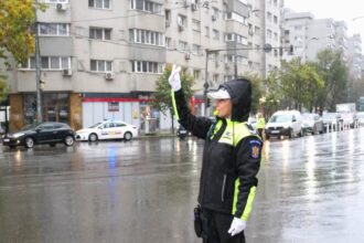 echipele primariei sectorului 1 in alerta pentru interventii rapide pe fondul ploilor abundente 68e6486ebd8fa