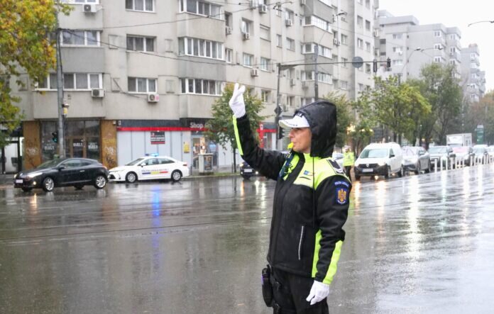 echipele primariei sectorului 1 in alerta pentru interventii rapide pe fondul ploilor abundente 68e6486ebd8fa