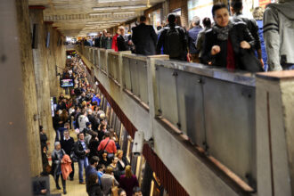 esential blocaj la metrorex bugetul pe 2025 nu a fost nici aprobat nici respins guvernul a amanat discutia 68e8b078e0762