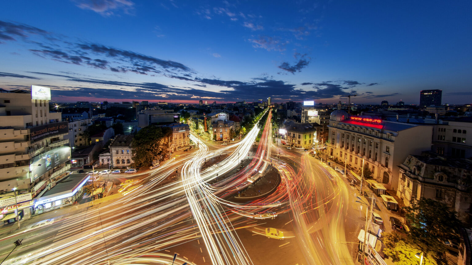 esential bucurestenii vor solutii nu batjocura propunerea de realizare a unei legaturi directe tramvai metrou la unirii respinsa metrou usor o mare greseala 68de2317126a1