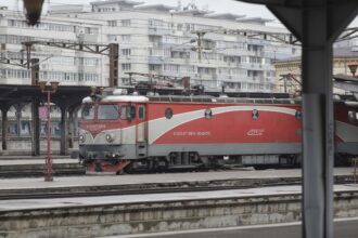 esential haos la cfr calatori unde alte trenuri sunt suspendate de data asta din alte motive decat datoriile la infrastructura zeci de rute sunt afectate 68f762327d102