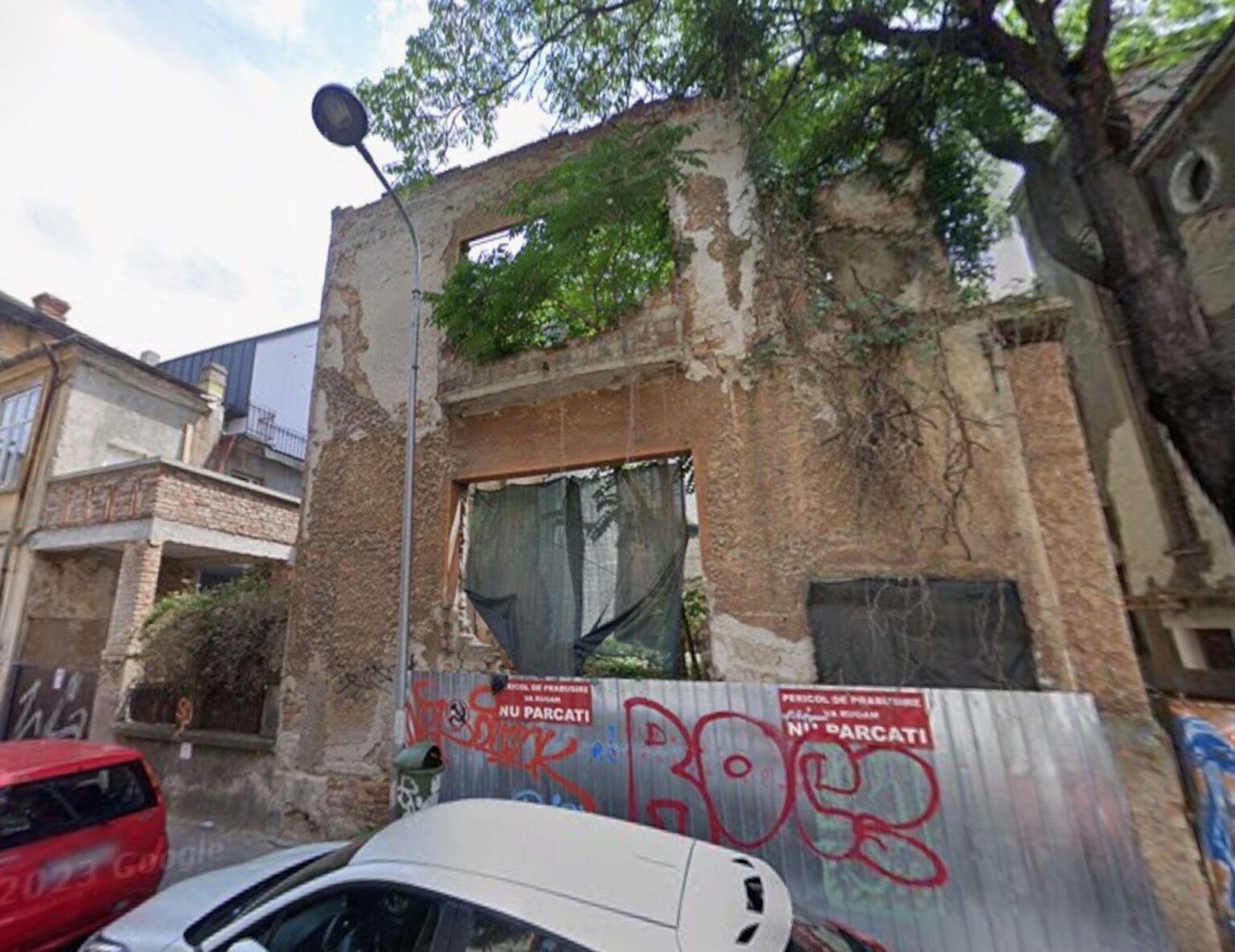 esential impozit urias de pana la 500 pentru mai multe cladiri din sectorul 1 sunt intr o stare avansata de degradare anunta ps1 68f7a8848a41e