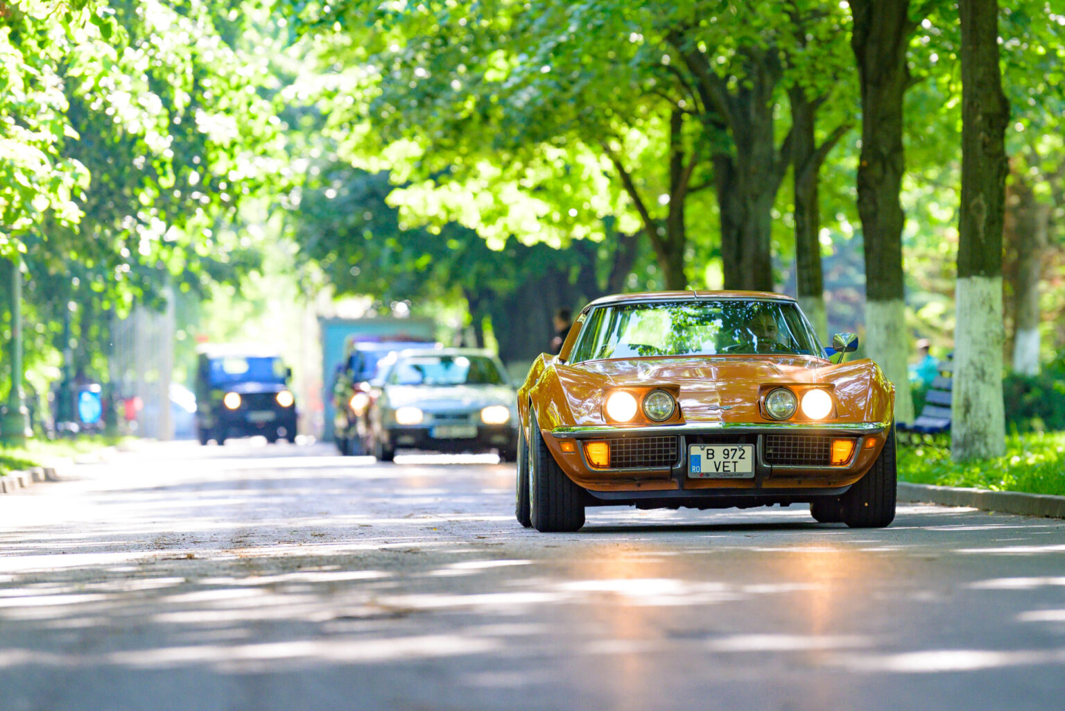 foto 200 de masini istorice participa la retroparada toamnei din weekend are loc in rotonda din parcul lumea copiilor din bucuresti 68fa250f9397c