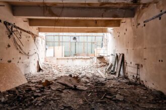 foto cladire cu risc seismic ridicat de pe strada lipscani in reconstructie investitie de 72 milioane de lei si termen de executie de doi ani 690209788f4cc