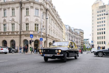 foto socialistele orasului ajung la bucuresti in acest weekend masini istorice din perioada 1947 1989 vor fi expuse pe esplanada bibliotecii nationale 68dd5a23ec7d3