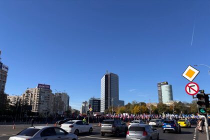 foto traficul din centrul bucurestiului blocat pe tot mai multe strazi e protest in piata victoriei update restrictii impuse de politia rutiera 6901f2d0b7869