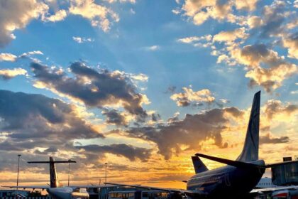 furtuna in bucuresti doua zboruri de pe otopeni redirectionate pe alte aeroporturi 68e0bf9147ccb