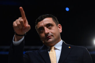 george simion il face inca o data autist pe presedintele nicusor dan suntem de rasul lumii 68e2c0d52954a