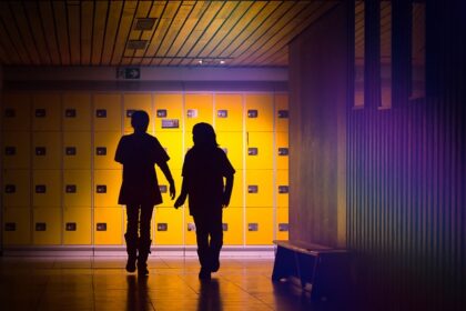 incident la un liceu din buftea un elev de 18 ani a folosit spray lacrimogen cinci persoane au avut nevoie de ingrijiri medicale 68e610263de4f