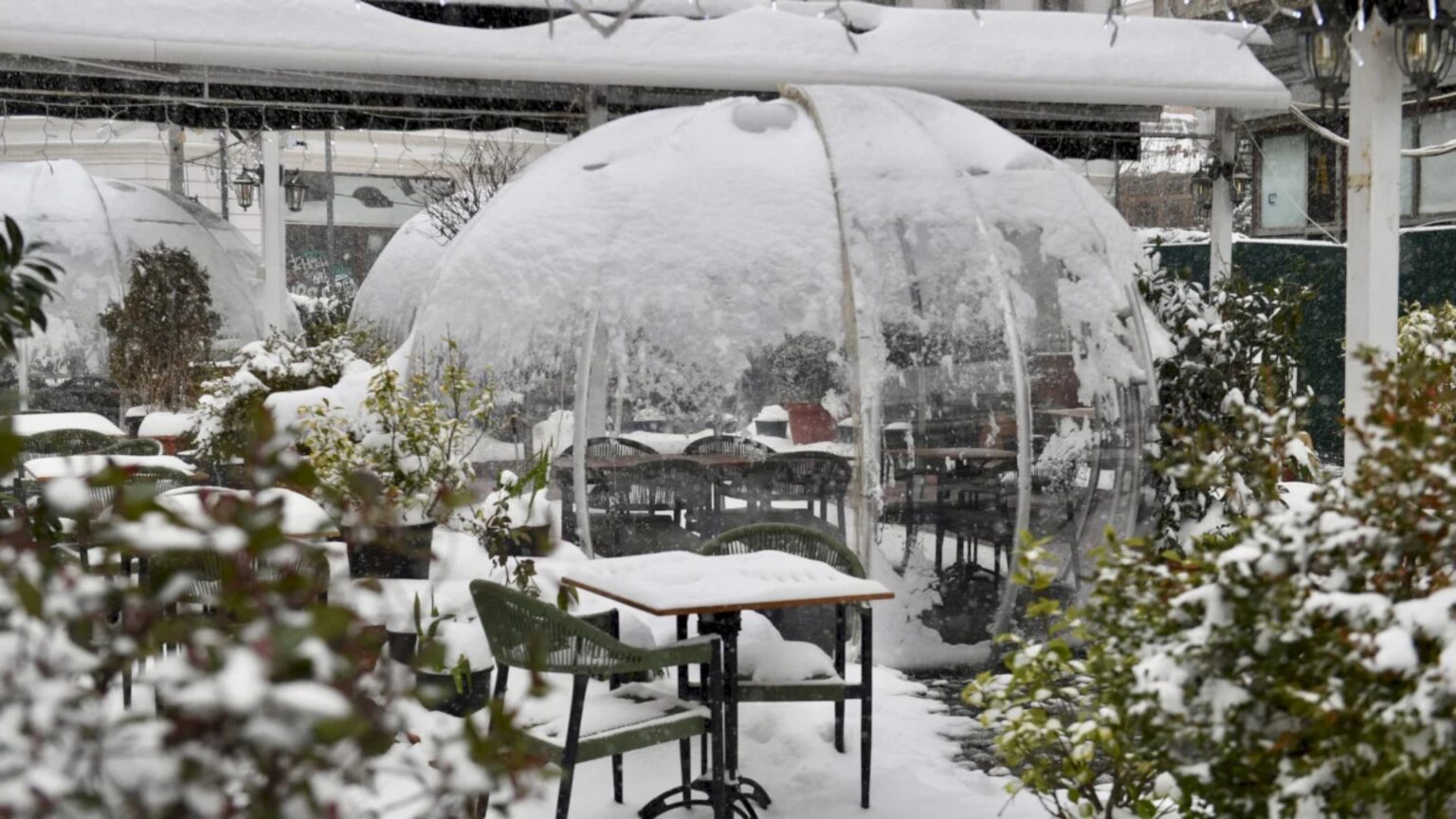 let it snow e29d84efb88f prima ninsoare in bucuresti ar urma sa vina la sfarsitul lunii noiembrie meteorologii au trei scenarii posibile 68ef8cd2bb05e