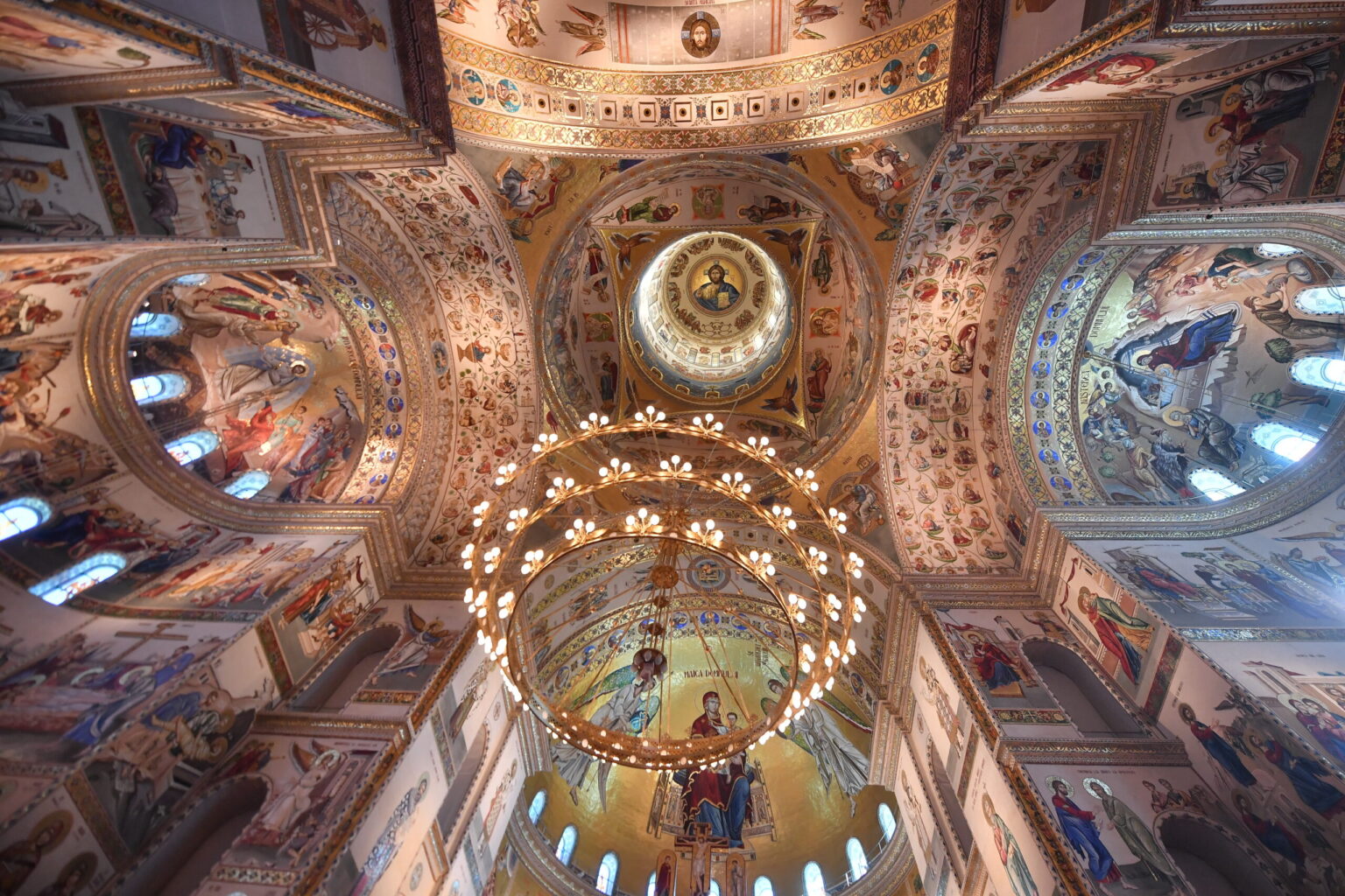 mircea dinescu discursul lui iisus la o zi dupa inaugurarea catedralei neamului 68ff67579f669