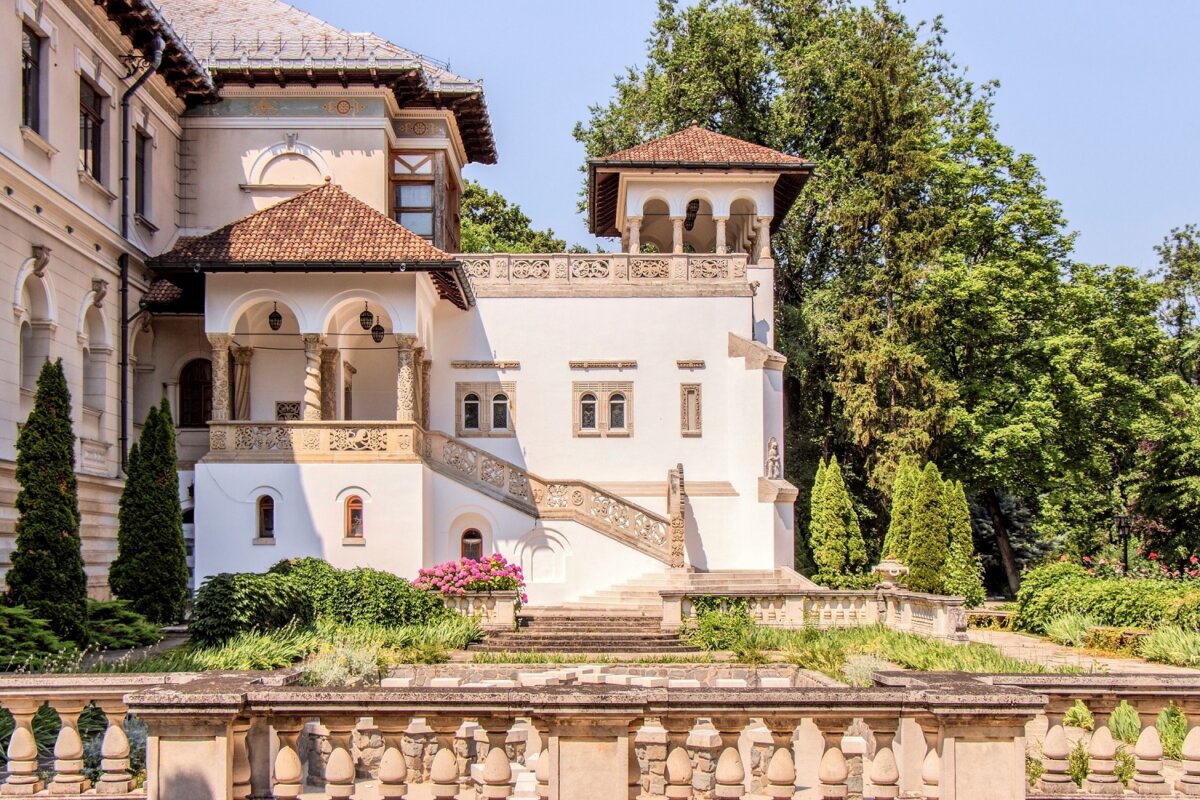 muzeul national cotroceni anunta un nou format de vizitare pentru zilele de sambata si duminica 6900b0e9c6668