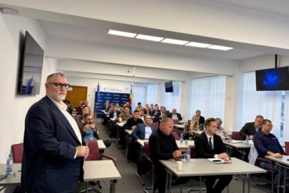 parteneriat intre ici bucuresti si universitatea petrol gaze din ploiesti lansat in cadrul workshopului despre tehnologiile duale si cerintele nato 68f7a7a8094f4