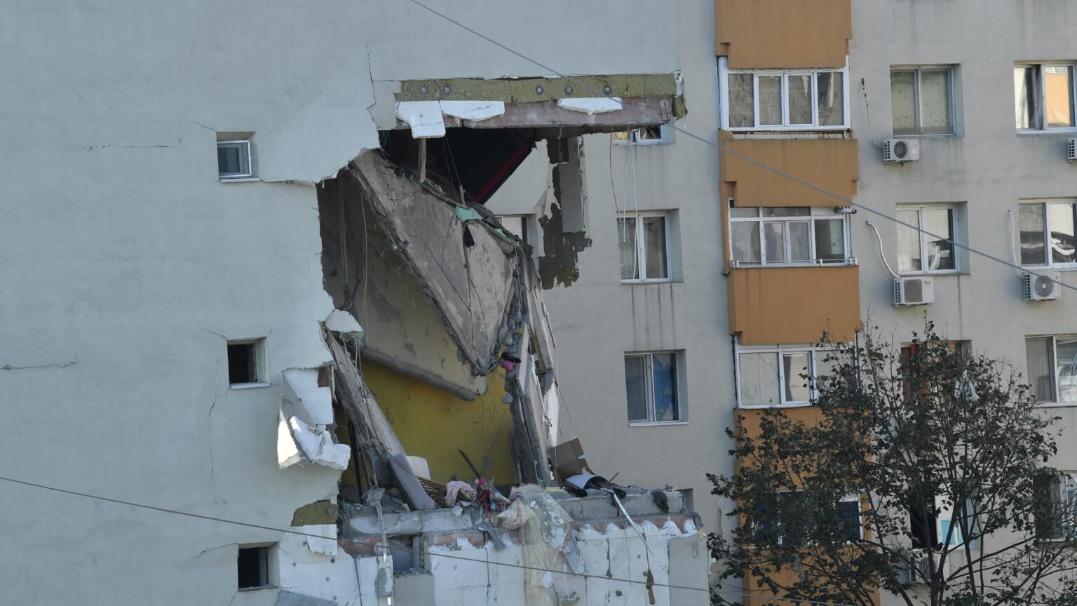 pmb acorda sprijin financiar de 2 9 milioane de lei pentru bucurestenii ramasi fara case in urma exploziei din rahova decizia a fost luata in sedinta de urgenta 68f274ebd47a1 1