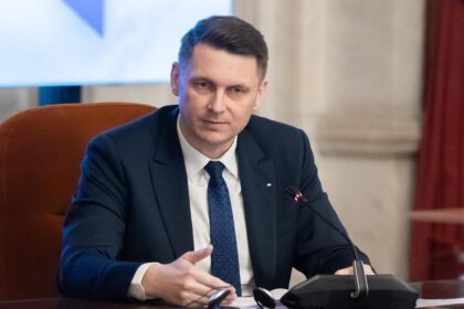 presedintele senatului alegerile din capitala ar trebui sa aiba loc destul de rapid ideal ar fi un candidat comun al coalitiei 68e3b5c3e53e6