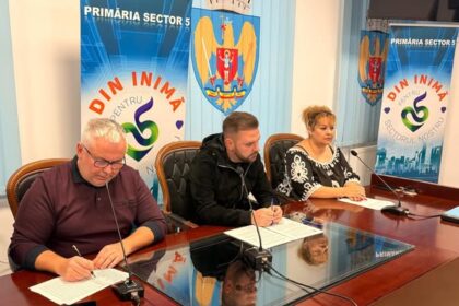 primarul sectorului 5 vlad popescu piedone va ramane in urmatoarele ore la centrul de comanda din incinta liceului dimitrie bolintineanu pentru a i sprijini pe locuitori 68f276e55d533