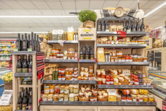 raftul cu bunatati locale ajunge in bucuresti profi aduce produsele micilor producatori in magazinele din capitala 68ef7149d8f68