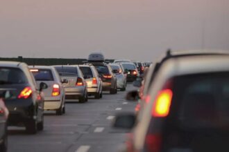 restrictii de circulatie pe autostrazile a1 si a2 unele masuri sunt valabile azi altele tin trei zile se fac mai multe lucrari anunta centrul infotrafic 68ecc108599ea