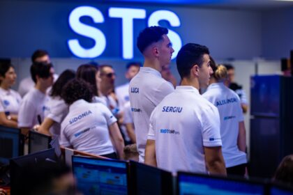 sts peste 2 200 de apeluri la numarul de urgenta 112 in perioada codului rosu 68e65796539b3