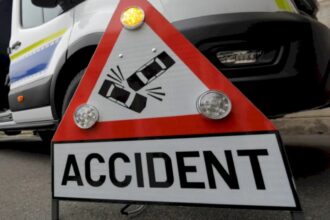 un accident a avut loc pe strada maica domnului liniile 17 si 36 circula deviat traficul e de cosmar si pe stefan cel mare si in zona obor update 68efc781369c0