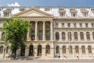 universitatea din bucuresti sanctionata cu avertisment pentru discriminare o studenta cu dislexie nu a primit sprijinul educational necesar 68ee6df3bcfae