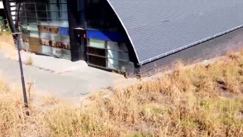 video exclusiv caz tipic de risipa a banilor publici un bazin de inot construit in urma cu 7 ani nu a fost folosit niciodata acum s a degradat 68de03e455dba