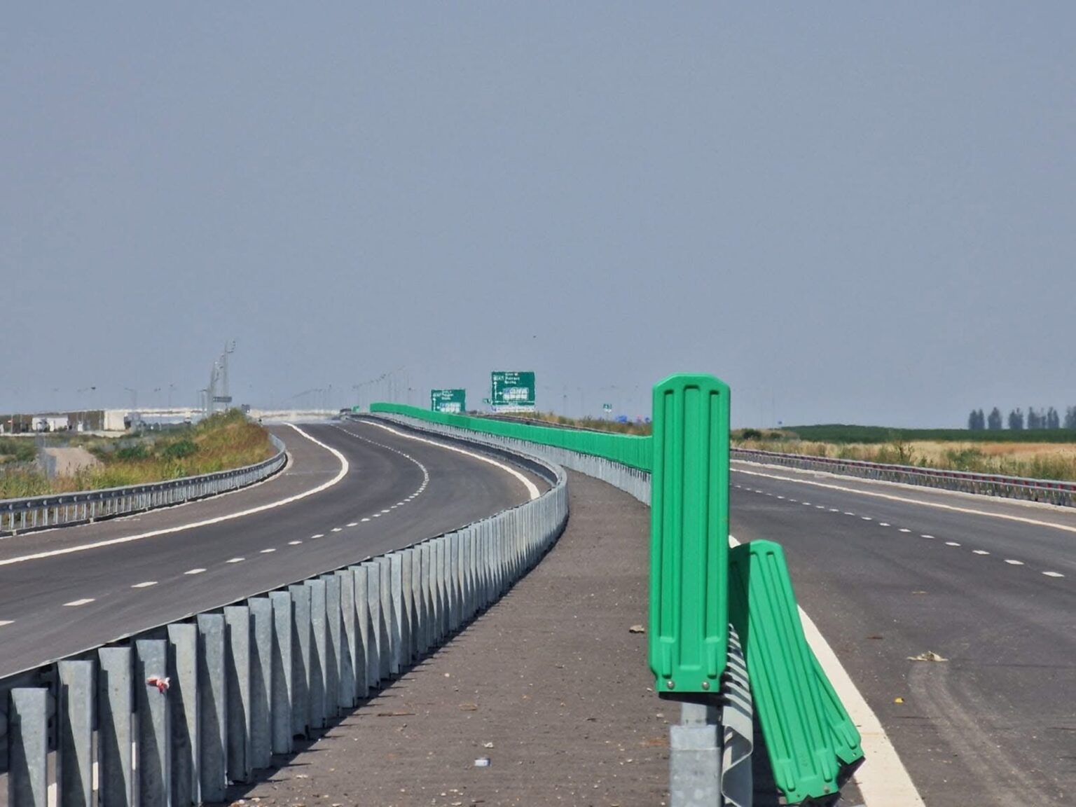 video vesti bune de pe autostrada moldovei a7 se va deschide circulatia pe lotul 2 zis si intarziatul problemele de la poduri si pasaje au fost rezolvate 68ef70d4cb739