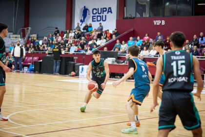 24 de licee din bucuresti participa la cupa edu competitia de baschet pentru elevi 690b532d5312f