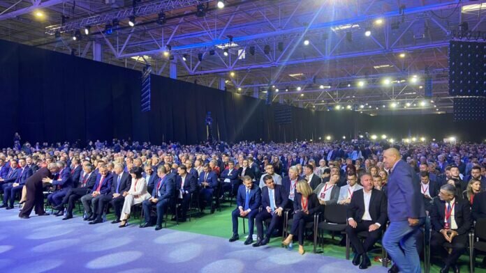 a inceput congresul psd adrian nastase victor ponta si mircea geoana participa la eveniment 690dd69d42647