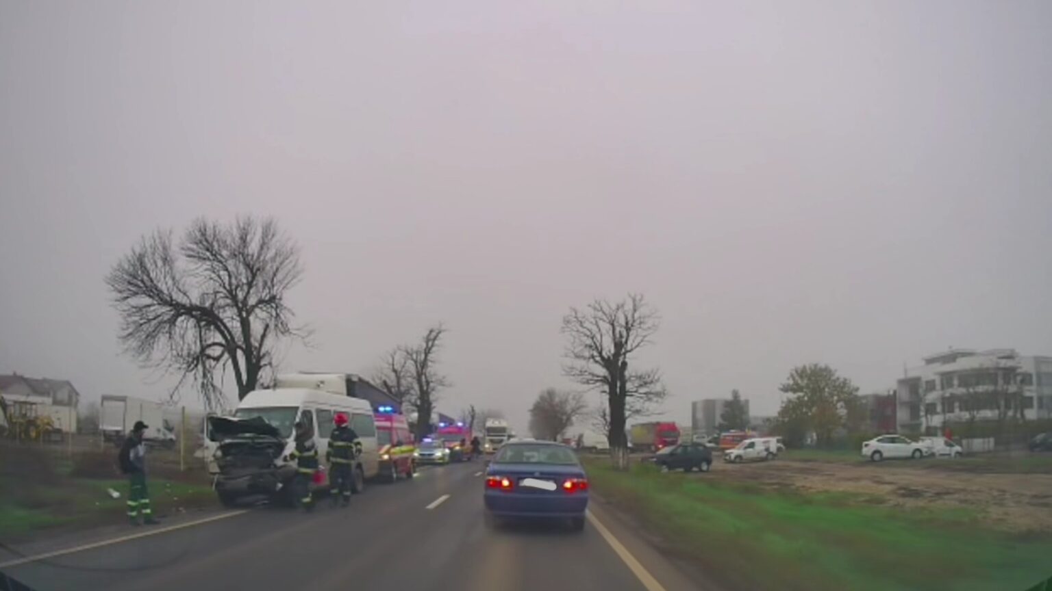 accident grav cu 3 raniti pe dn4 bucuresti oltenita trafic ingreunat si dirijat in afara orasului popesti leordeni 6916df4b3250c