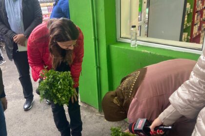 anca alexandrescu pietele de odinioara din sectorul 4 au fost distruse renovate cu milioane multe dar fara clienti 690d893a9a9e8