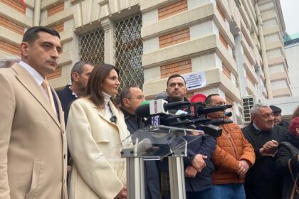 anca alexandrescu si a depus candidatura la primaria generala sustinuta de george simion am avut 25 000 de semnaturi le multumesc tuturor 6917424181f20